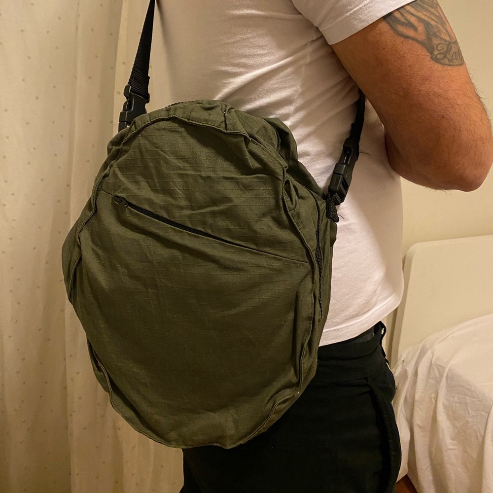 Eubiq Bag to Jacket